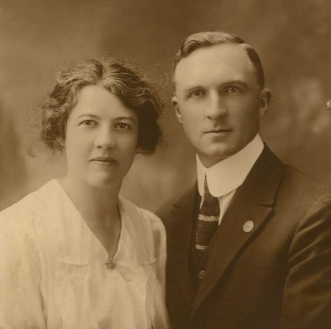 Thomas and Gwen (nee Dove) Diplock