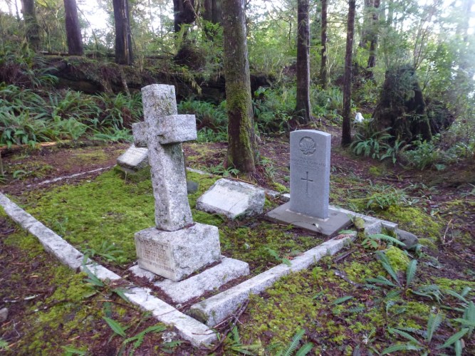 The Garrad Family plot near the entrance to the Morpheus Island Cemetery